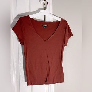 Red Cropped V-Neck T
